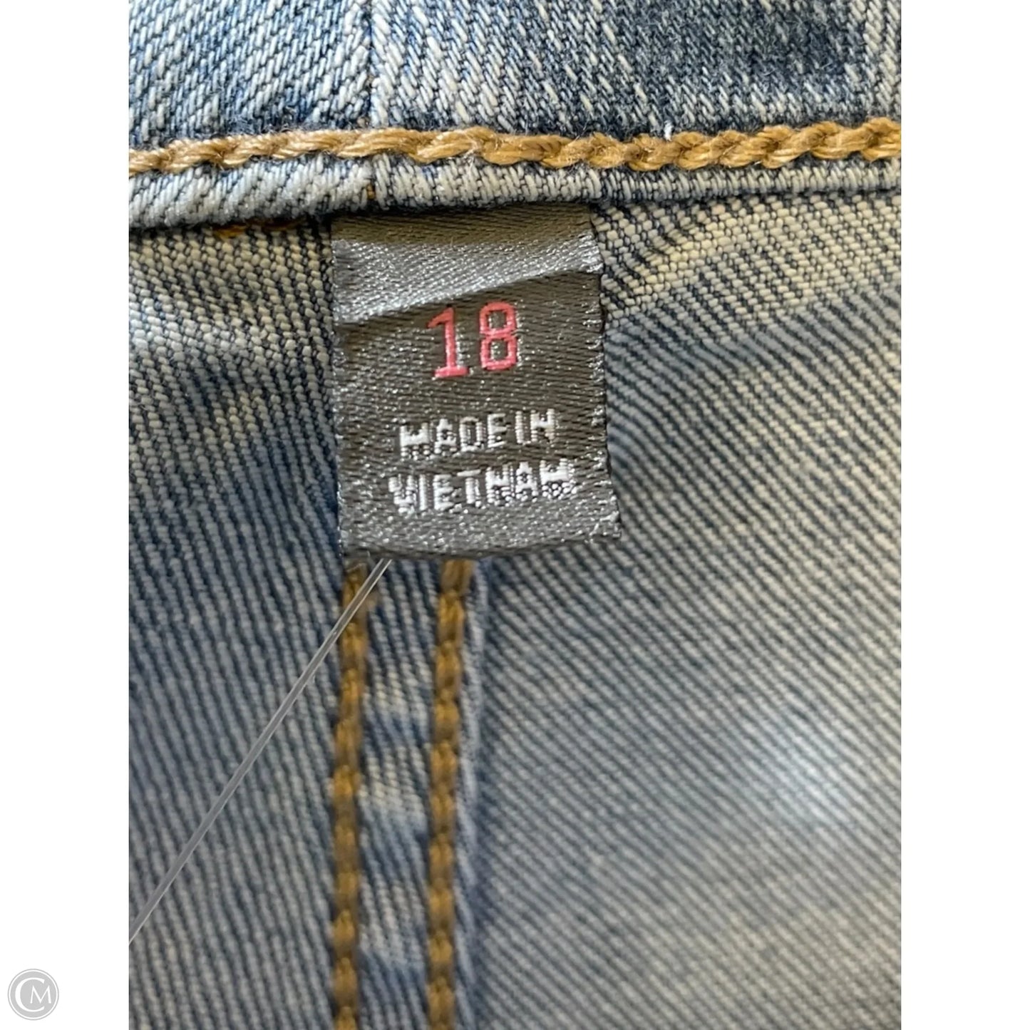 Jeans Cropped By Torrid In Blue Denim, Size: 18