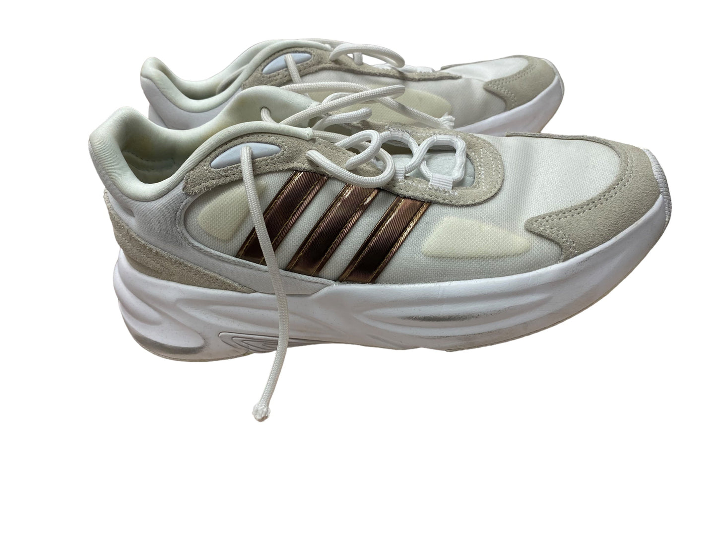 Shoes Athletic By Adidas In White, Size: 8