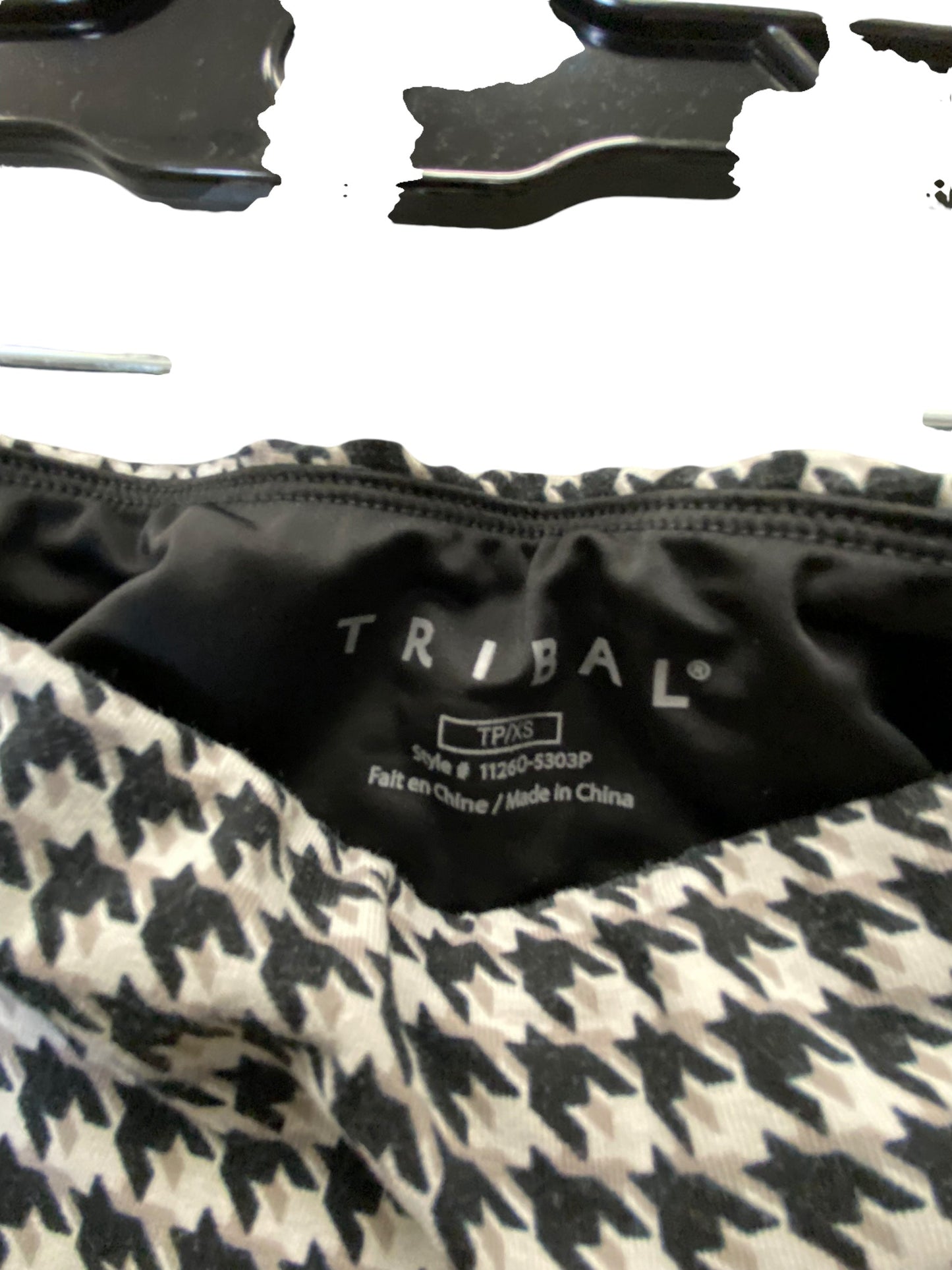 Athletic Leggings By Tribal In Plaid Pattern, Size: Xs