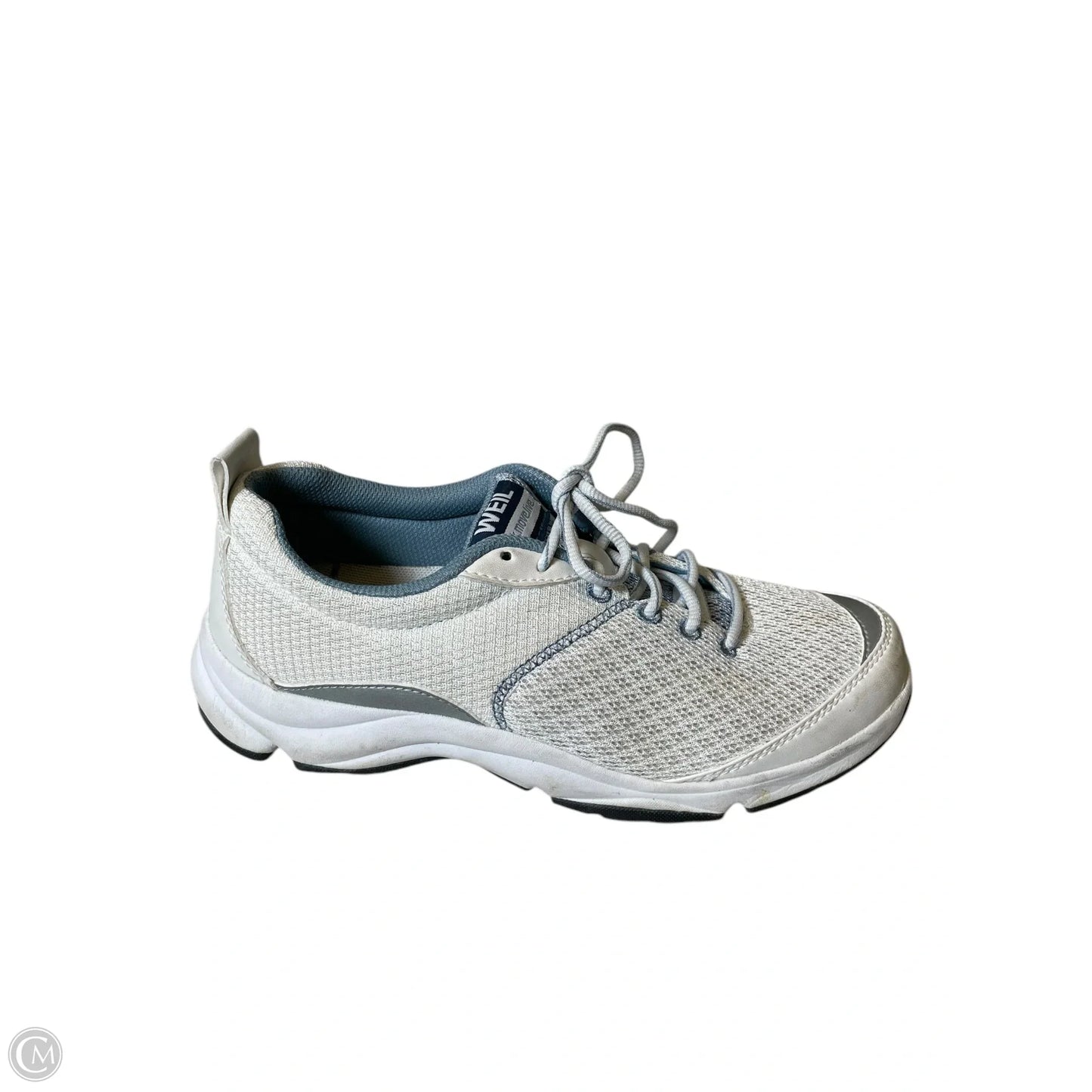 Shoes Athletic By Clothes Mentor In White, Size: 7.5