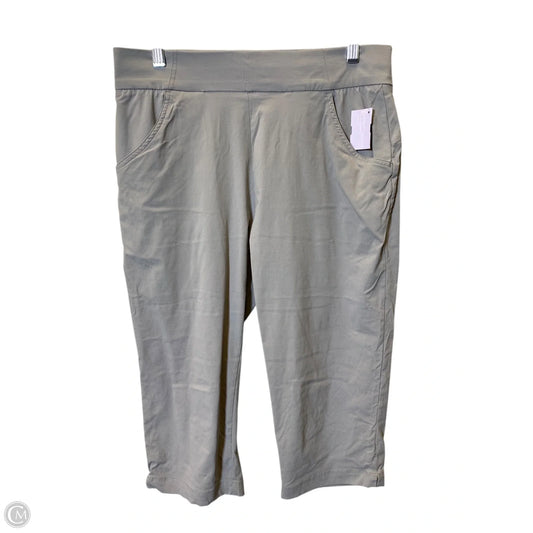 Capris By Columbia In Grey, Size: M