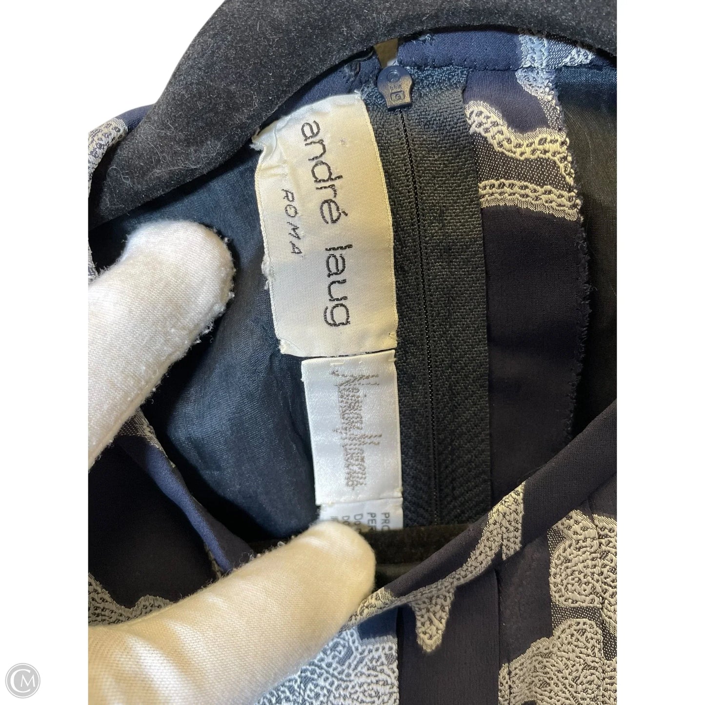 Top Long Sleeve Designer By Neiman Marcus In Blue & White, Size: L