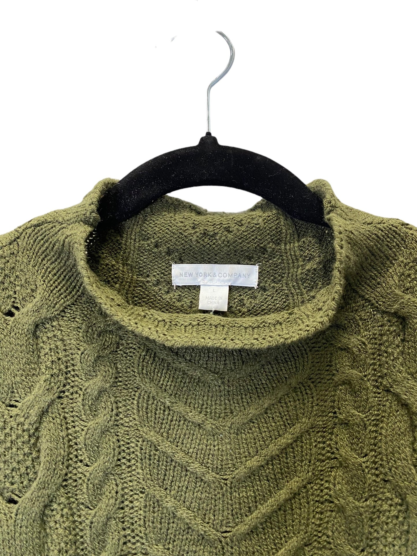 Green Sweater New York And Co, Size L