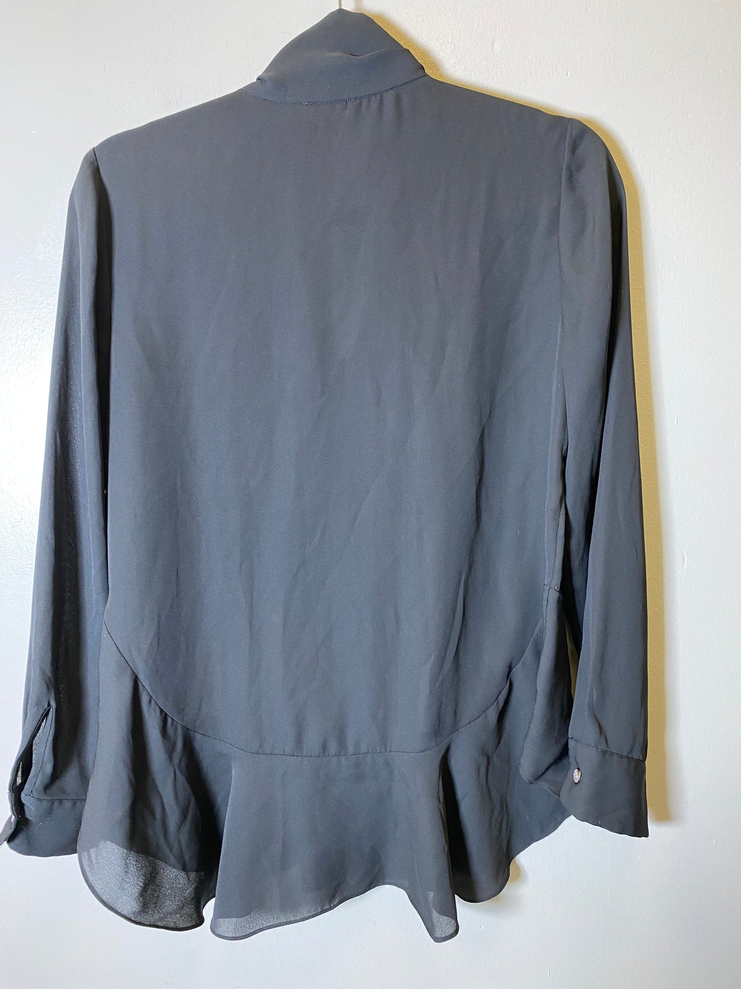 Top Long Sleeve By Vince Camuto In Black, Size: S