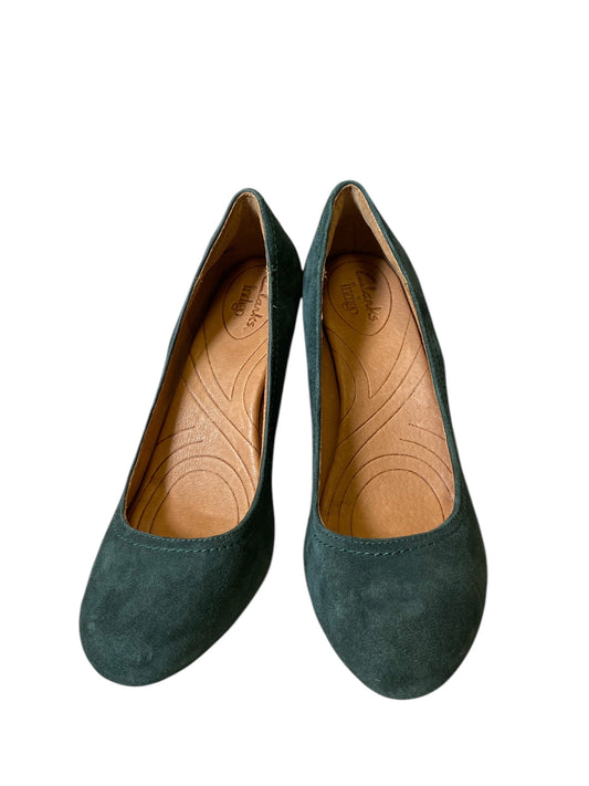 Shoes Heels Wedge By Clarks In Green, Size: 7.5