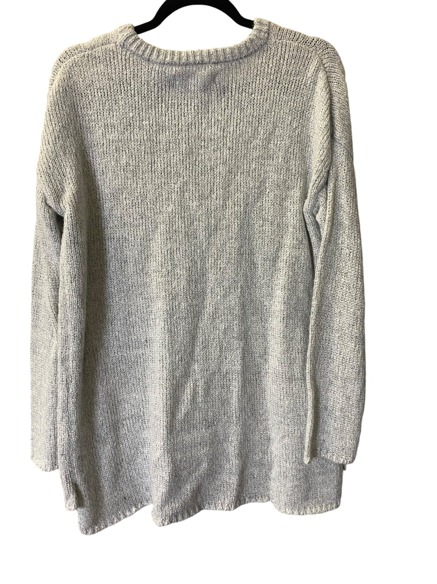 Top Long Sleeve Basic By Chicos In Grey, Size: M