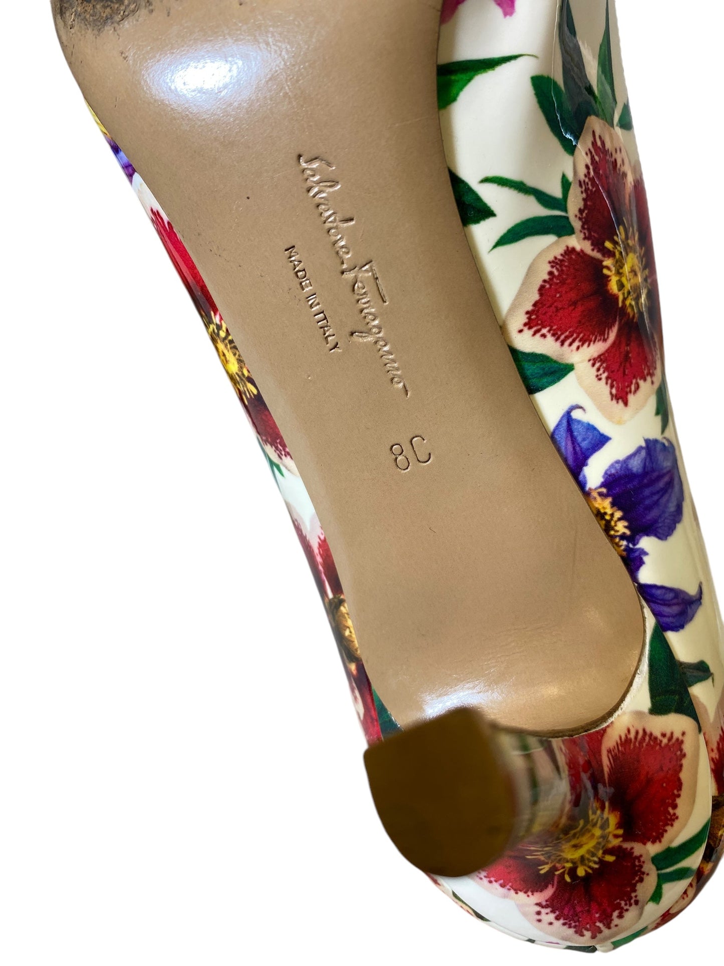 Shoes Luxury Designer By Ferragamo In Floral Print, Size: 8