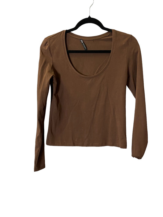 Top Long Sleeve Basic By Zara In Brown, Size: S