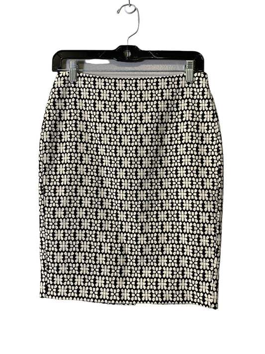 Skirt Midi By Banana Republic In Black & White, Size: 0