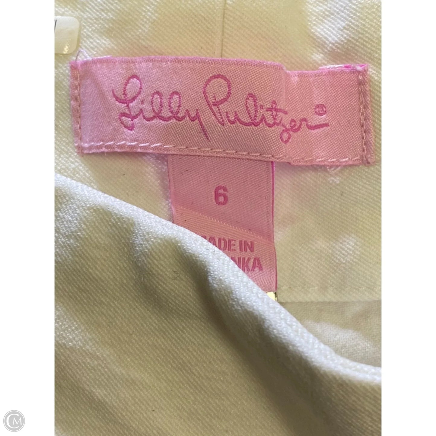 Shorts Designer By Lilly Pulitzer In Cream, Size: 6