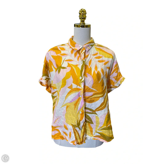 Top Short Sleeve By C And C In Multi-colored, Size: M