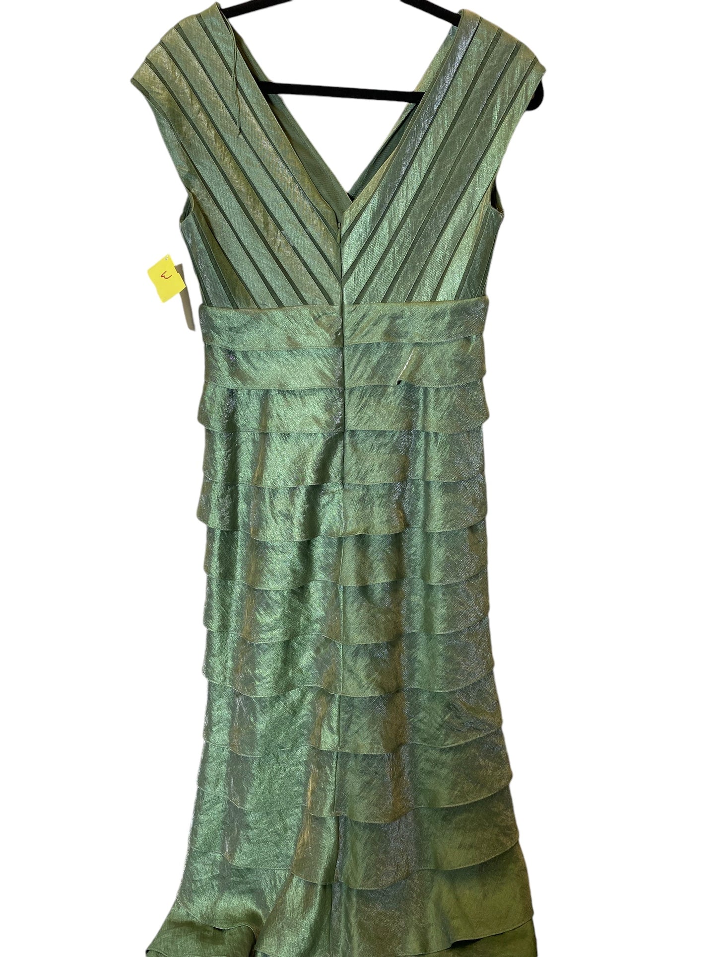 Dress Casual Midi By Adrianna Papell In Green, Size: 6