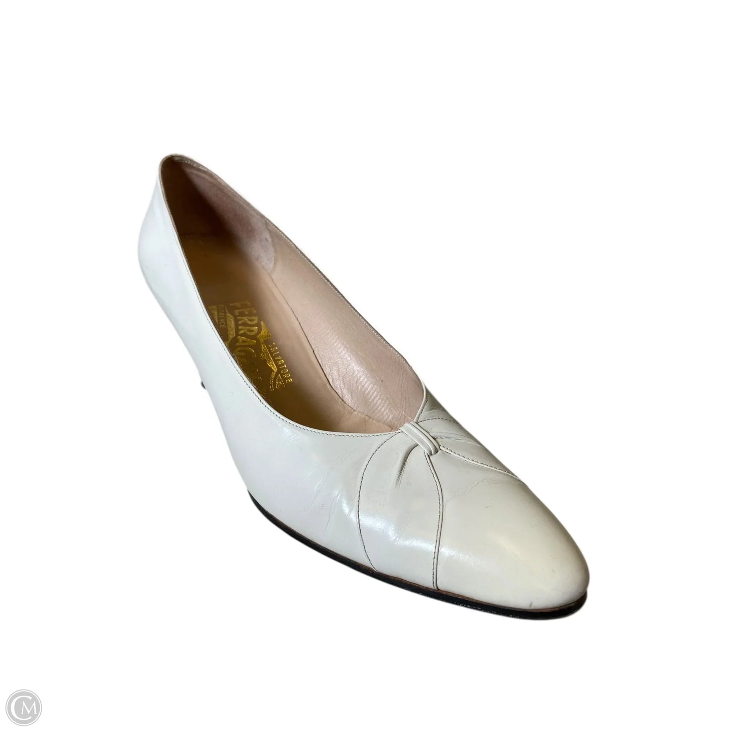 Shoes Luxury Designer By Ferragamo In Cream, Size: 10