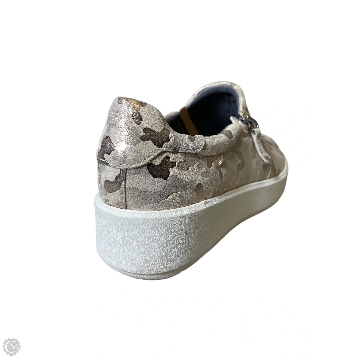 Shoes Flats By Clarks In Animal Print, Size: 8