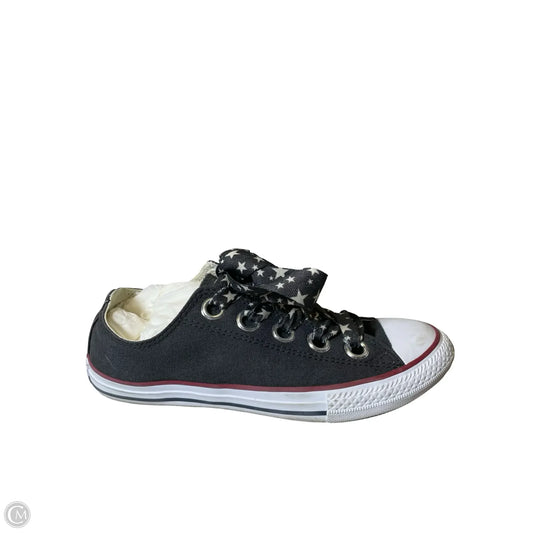 Shoes Flats By Converse In Grey, Size: 6