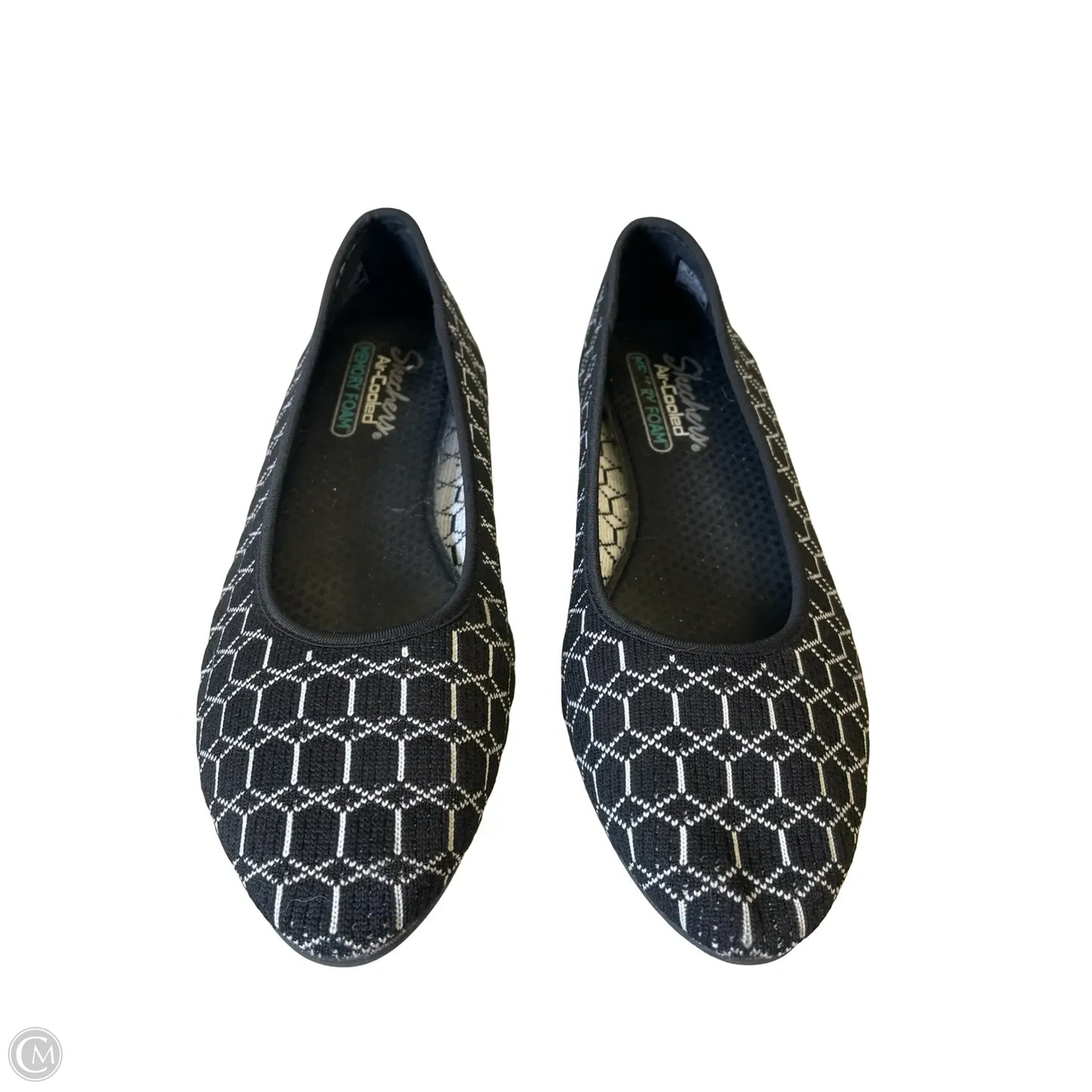 Shoes Flats By Skechers In Black & White, Size: 10