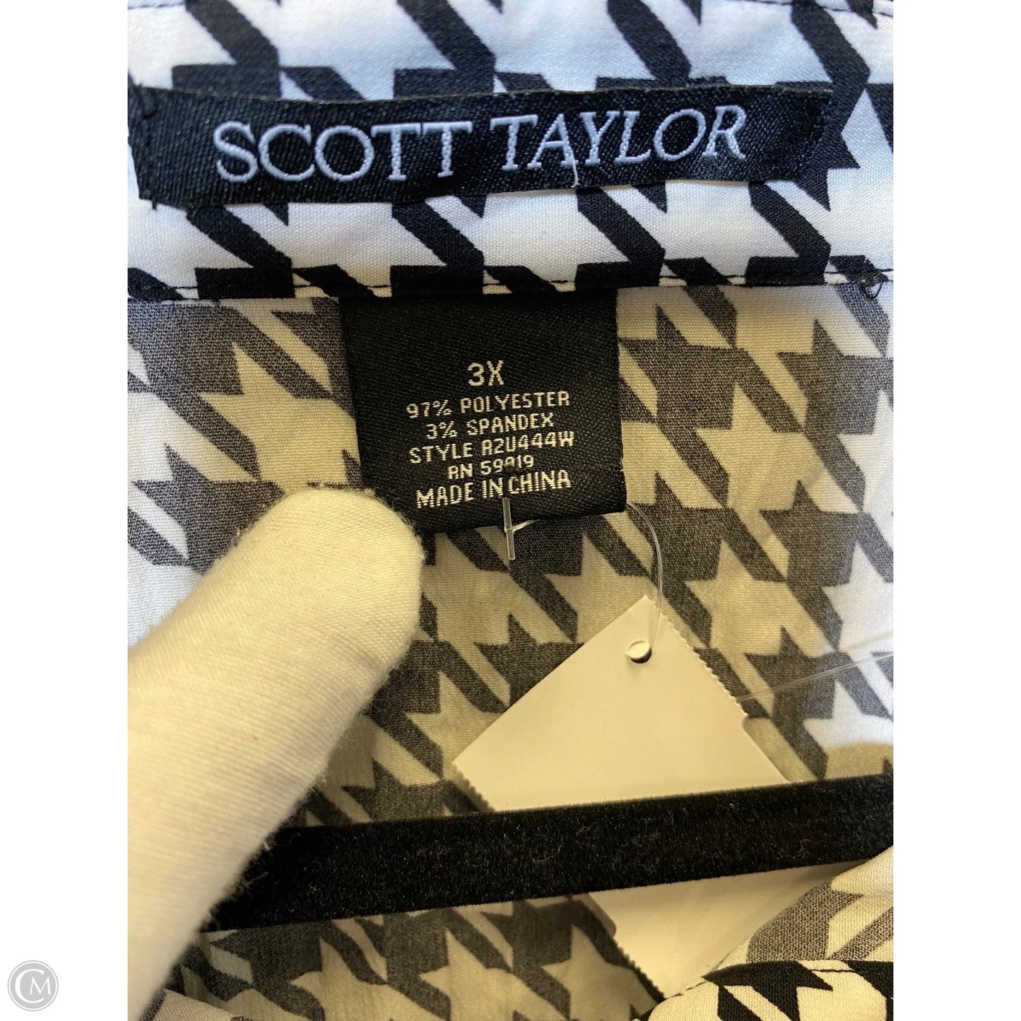 Top Long Sleeve By Scott Taylor In Black & White, Size: 3x