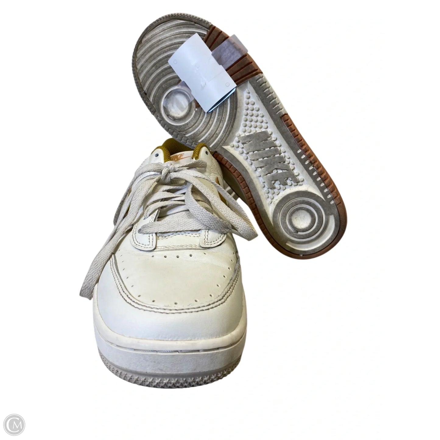 Shoes Sneakers By Nike In Cream & Yellow, Size: 7.5