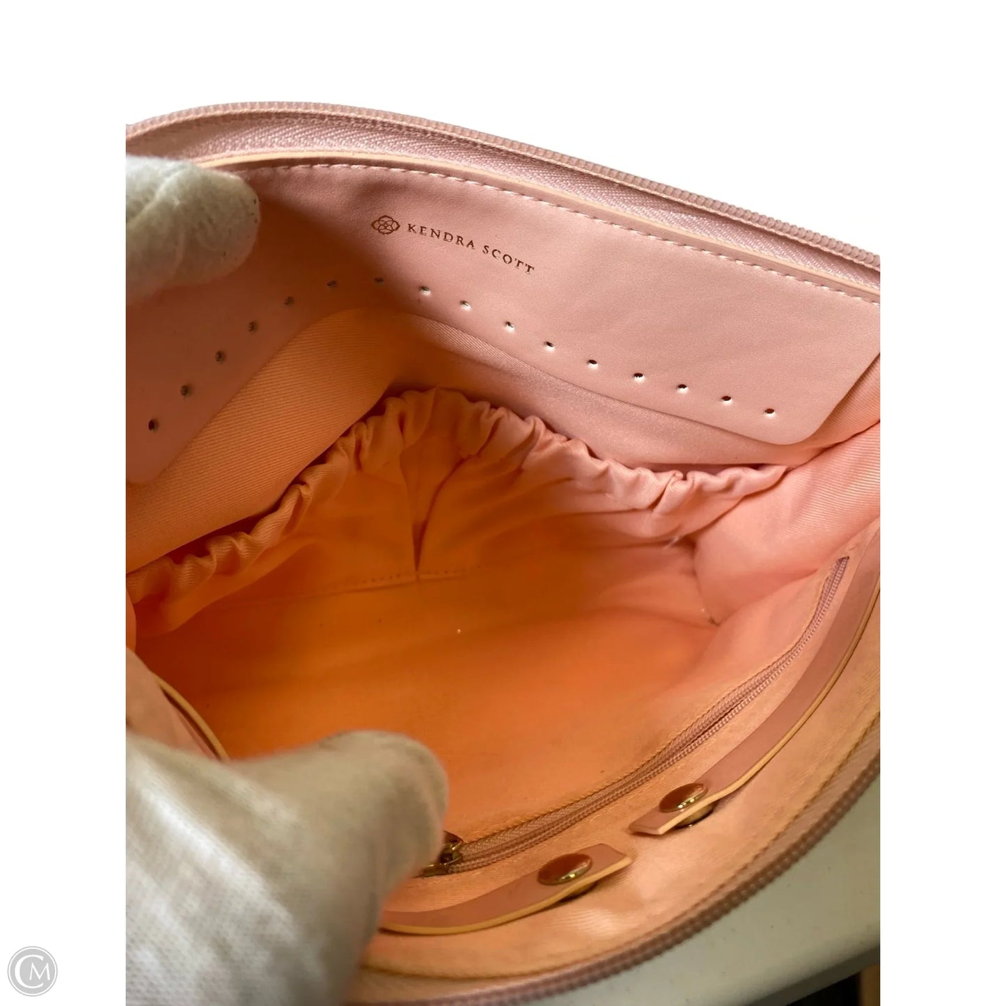 Clutch By Kendra Scott, Size: Medium