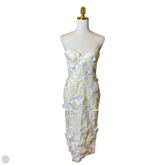 Dress Party Midi By Clothes Mentor In Cream & White, Size: M