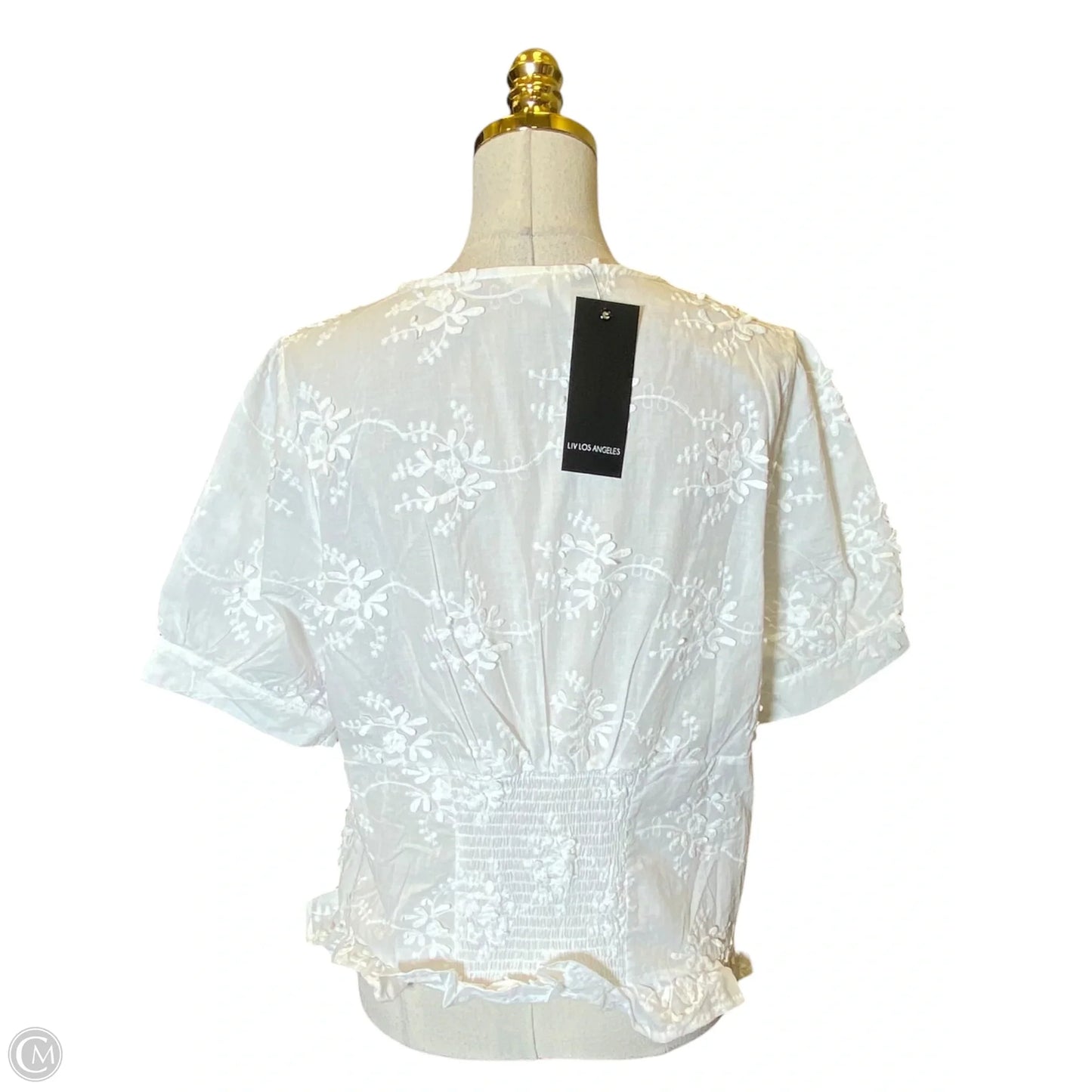 Top Short Sleeve By Clothes Mentor In White, Size: Xl