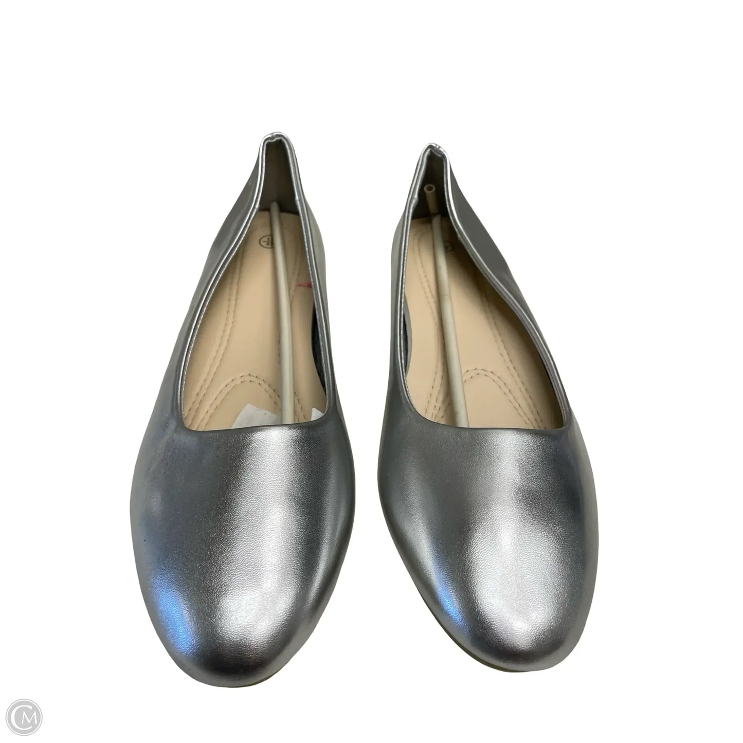 Shoes Flats By Clothes Mentor In Silver, Size: 11
