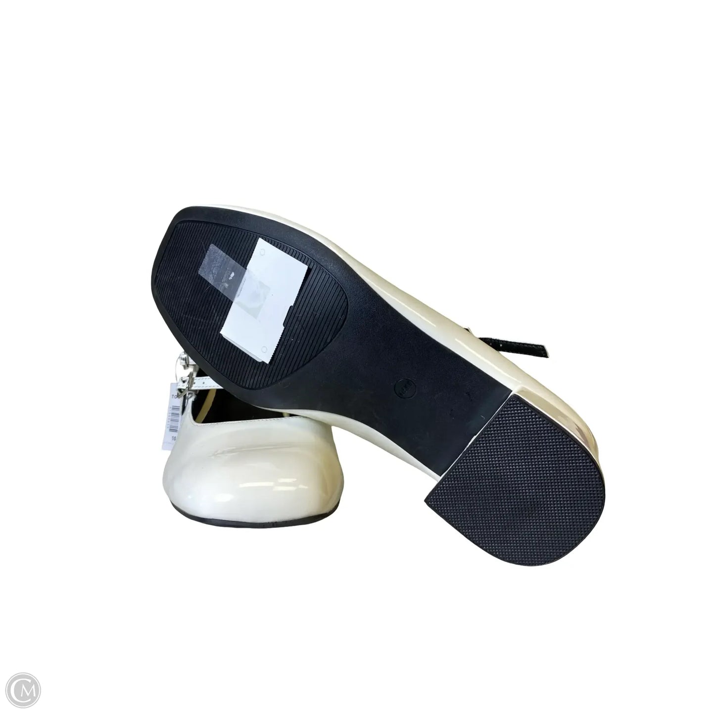 Shoes Flats By Torrid In White, Size: 10.5