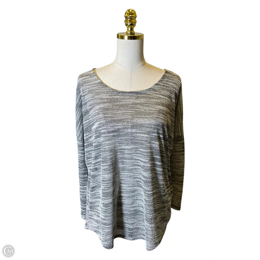Top Long Sleeve By Olive And Oak In Grey, Size: M