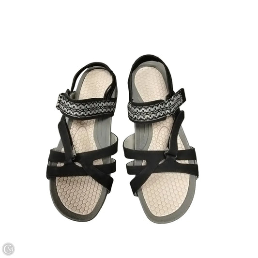 Sandals Sport By Bare Traps In Black & Grey, Size: 10