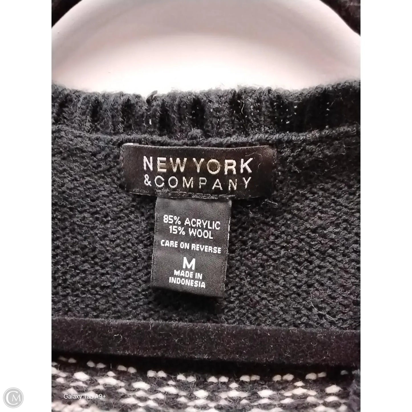 Vest Sweater By New York And Co In Black & Cream, Size: M