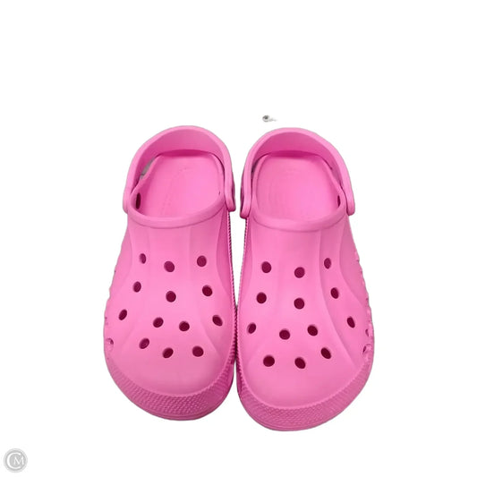 Sandals Flats By Crocs In Pink, Size: 8