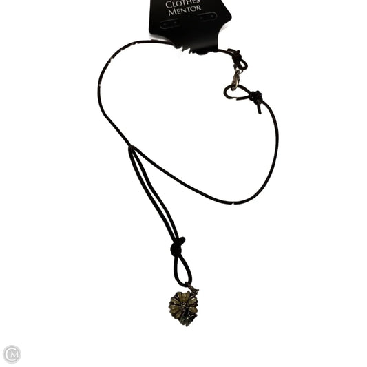 Necklace Pendant By Clothes Mentor