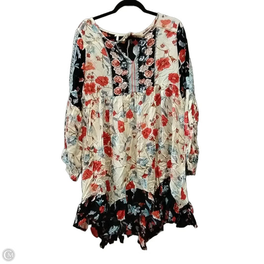 Dress Casual Short By Patrons Of Peace In Floral Print, Size: L
