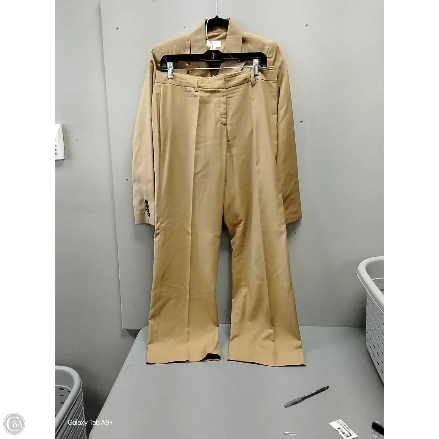 Pants Suit 2pc By Isaac Mizrahi In Brown, Size: 8