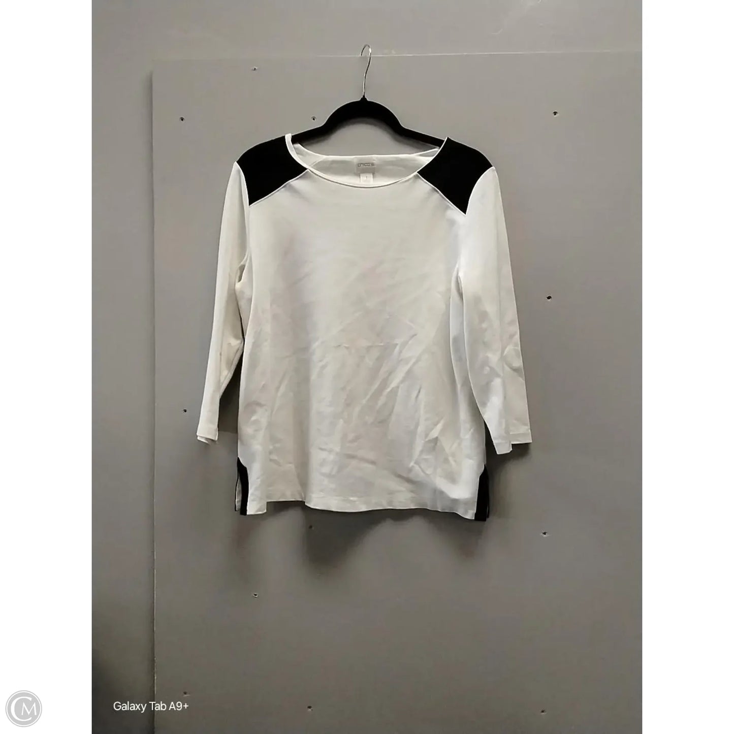 Top Long Sleeve By Chicos In White, Size: M