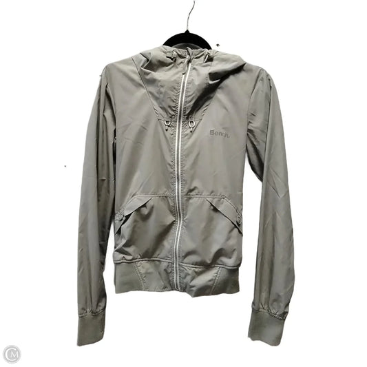 Jacket Windbreaker By Clothes Mentor In Green, Size: Xs