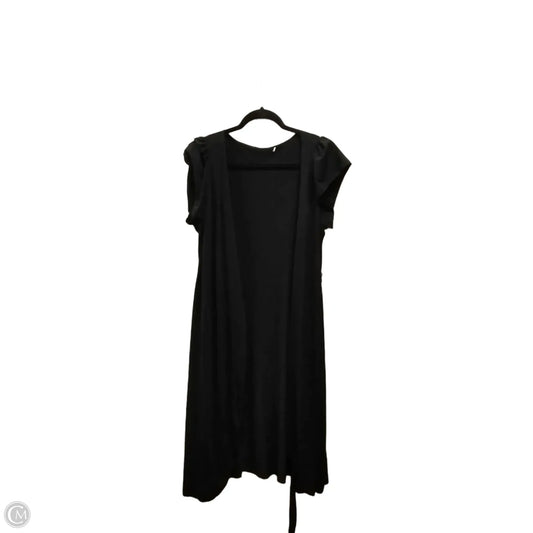 Shawl By Clothes Mentor In Black, Size: L