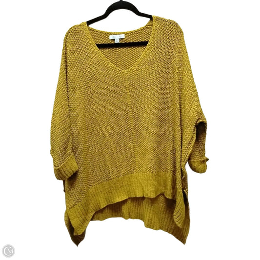 Top Long Sleeve By She + Sky In Yellow, Size: Onesize