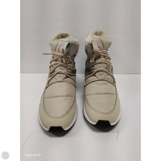 Shoes Sneakers By Puma In Cream, Size: 10