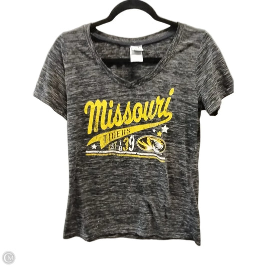Top Short Sleeve By Clothes Mentor In Black, Size: L