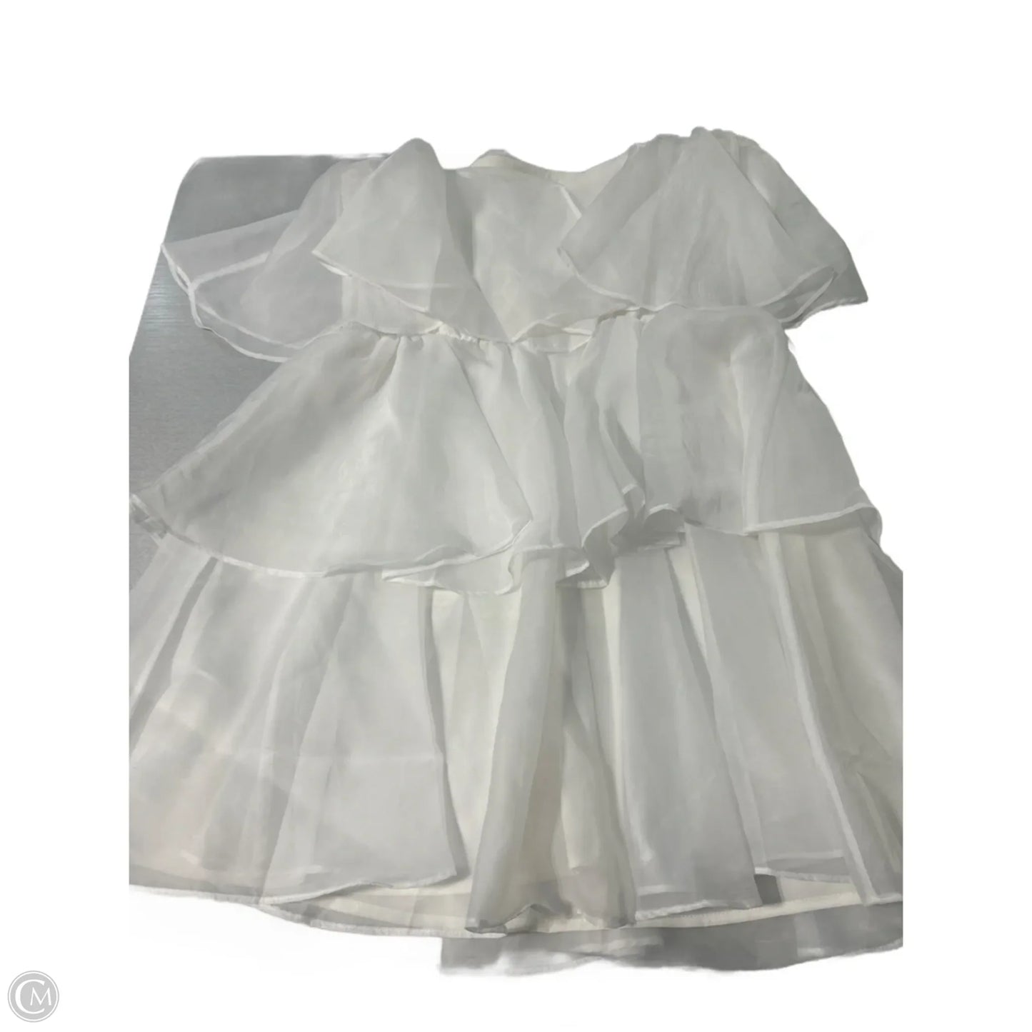 Dress Casual Short By Abercrombie And Fitch In White, Size: M