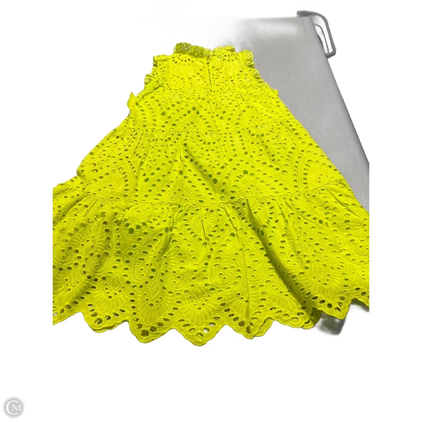 Dress Casual Short By Skies Are Blue In Yellow, Size: Xs