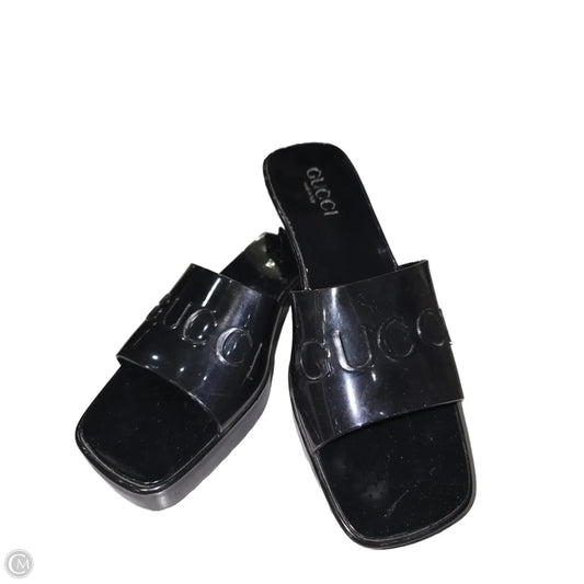 Sandals Luxury Designer By Gucci In Black, Size: 6.5