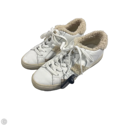 Shoes Sneakers By Marc Fisher In White, Size: 8