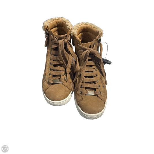 Boots Designer By Ugg In Brown, Size: 6.5
