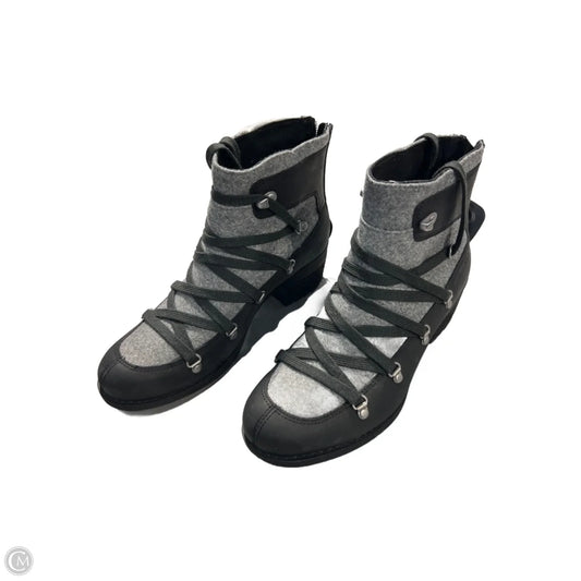 Boots Combat By Merrell In Black, Size: 8