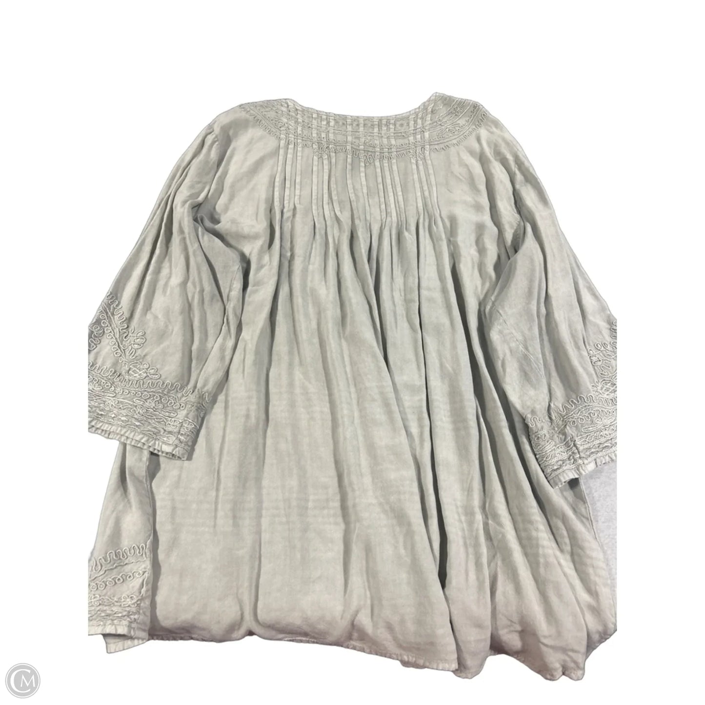 Top 3/4 Sleeve By Solitaire In Green, Size: 3x