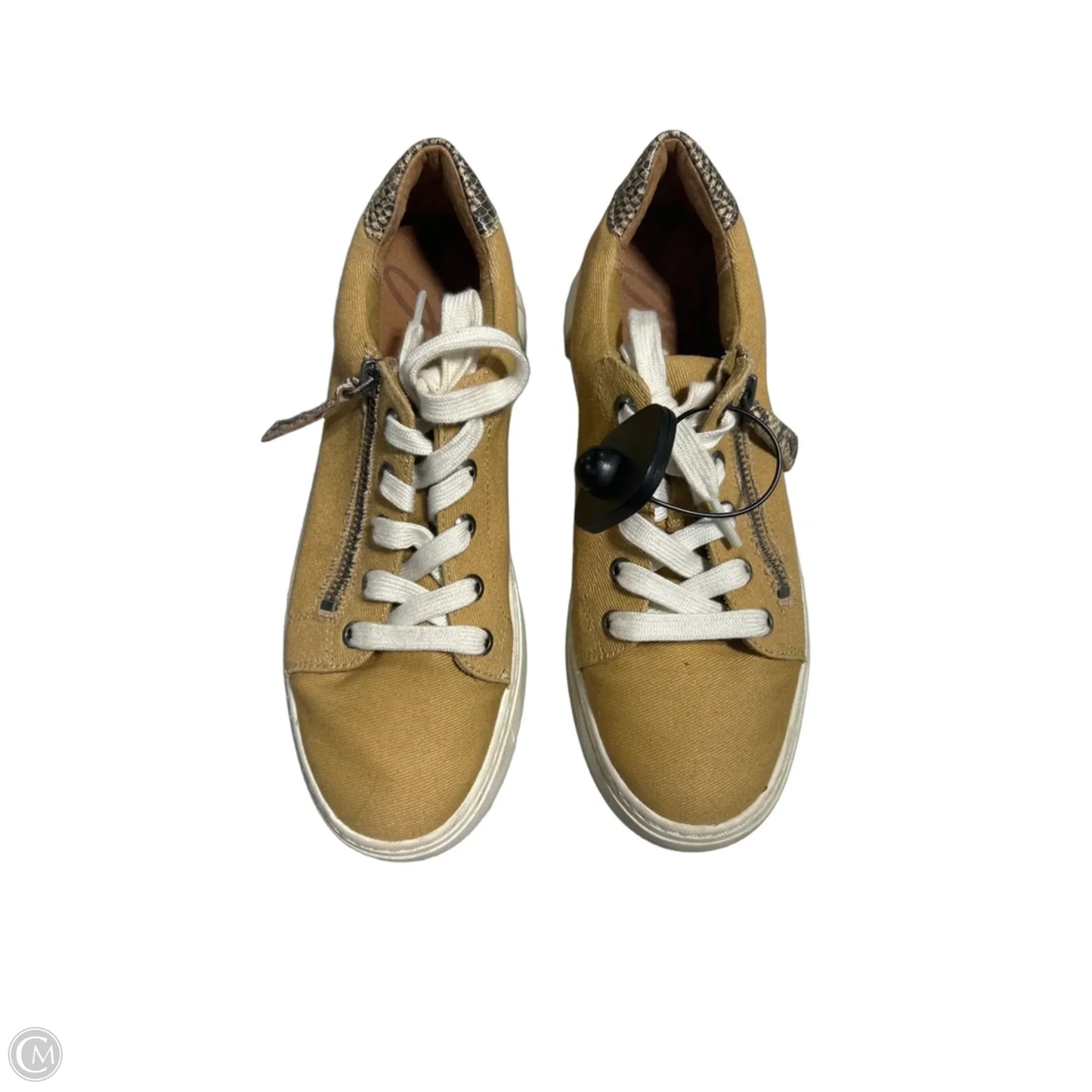Shoes Sneakers By Zodiac In Tan, Size: 8