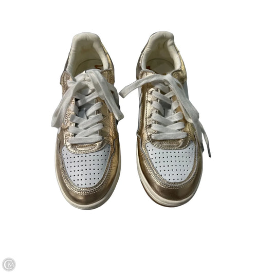 Shoes Sneakers By Sam Edelman In Gold & White, Size: 7.5