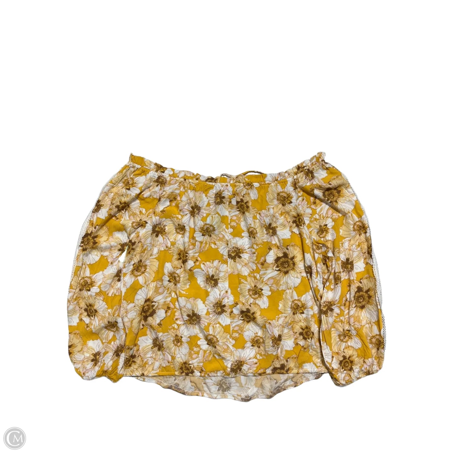 Top Short Sleeve By Maurices In Yellow, Size: 1x